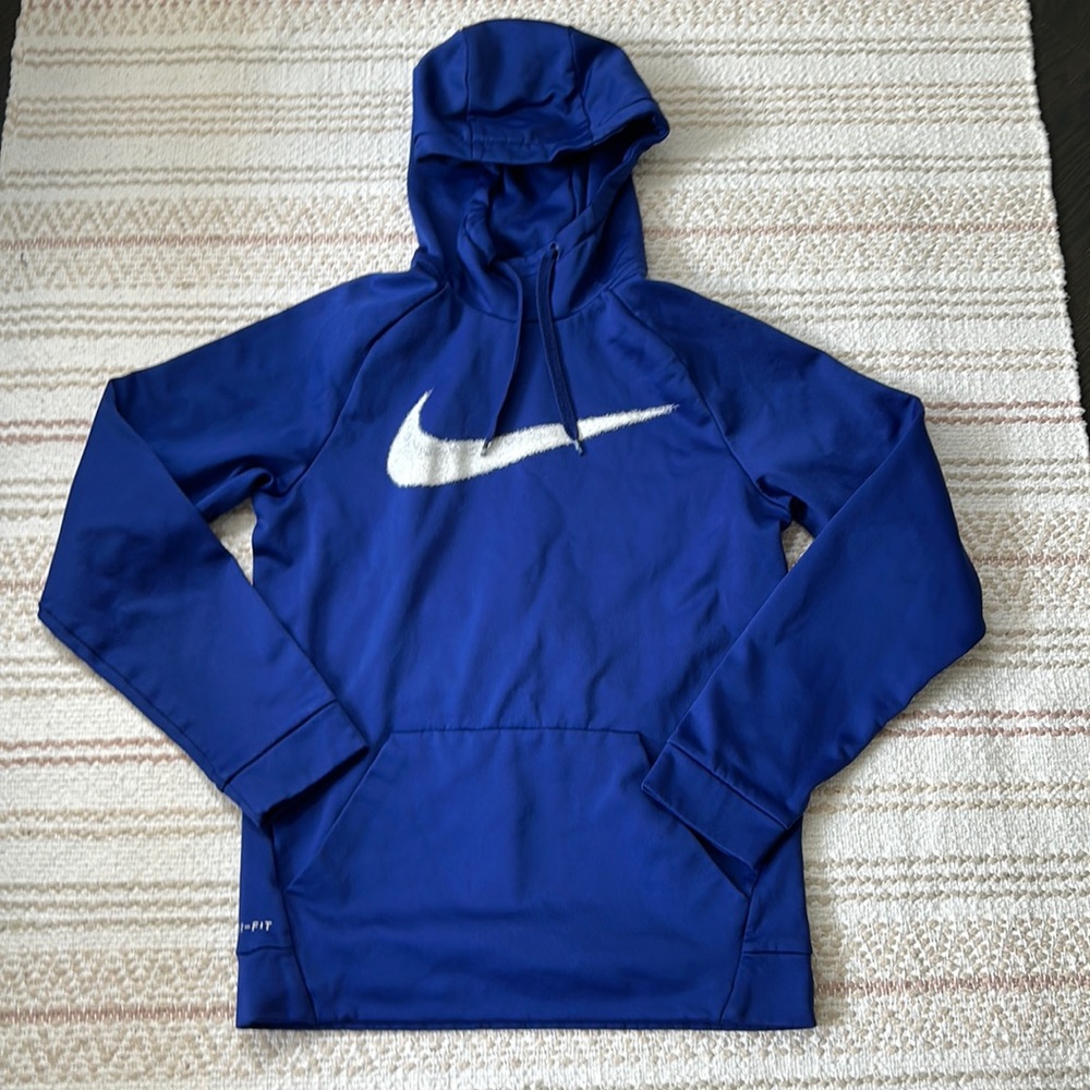 nike athletic sweathshirt